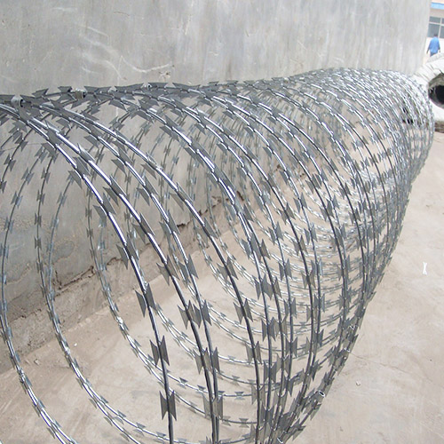 barbed wire vs razor wire